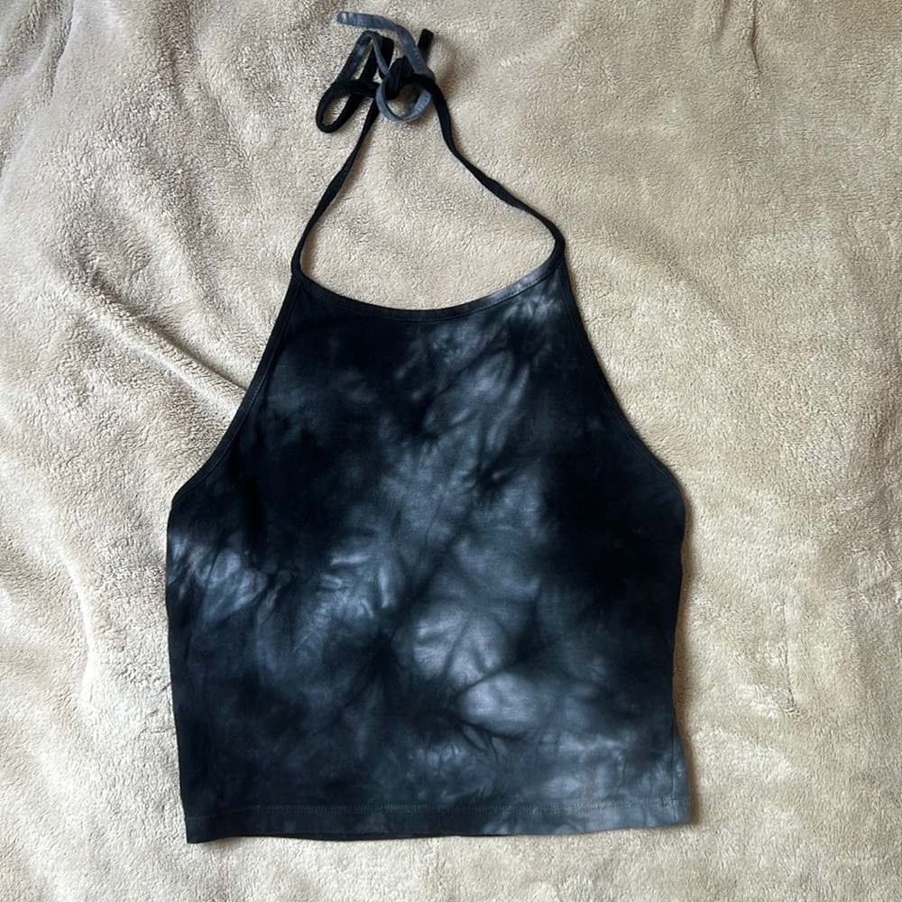 Brandy Melville tie-dye halter top! Black and blue tie dye!